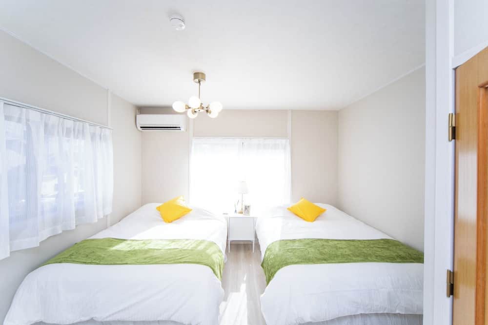 Yokkaichi House | Accommodates 10 people Within walking distance of/Yokkaichi Mie