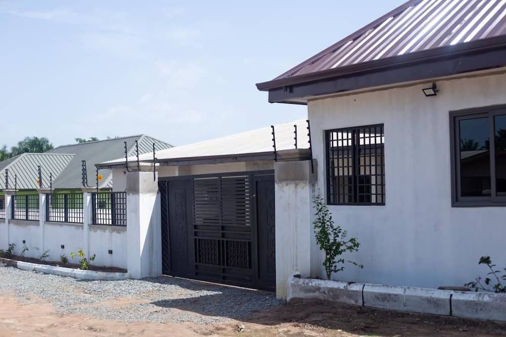 Ho Apartment | Villa Fafa — Comfort in style