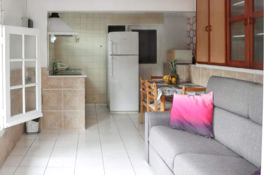 L'Houezel Apartment | Homerez - Apt. Le Gosier, Mountain View