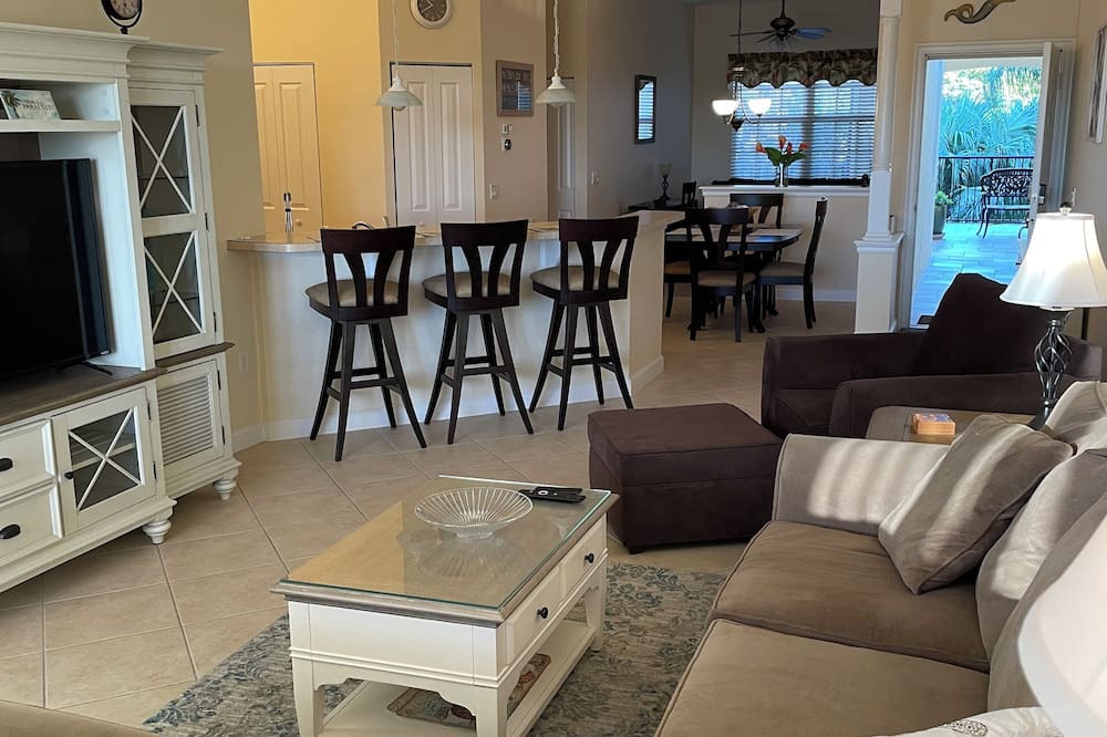 Estero Condo | Beautiful Condo in the Gated Community of Rapallo in Estero!