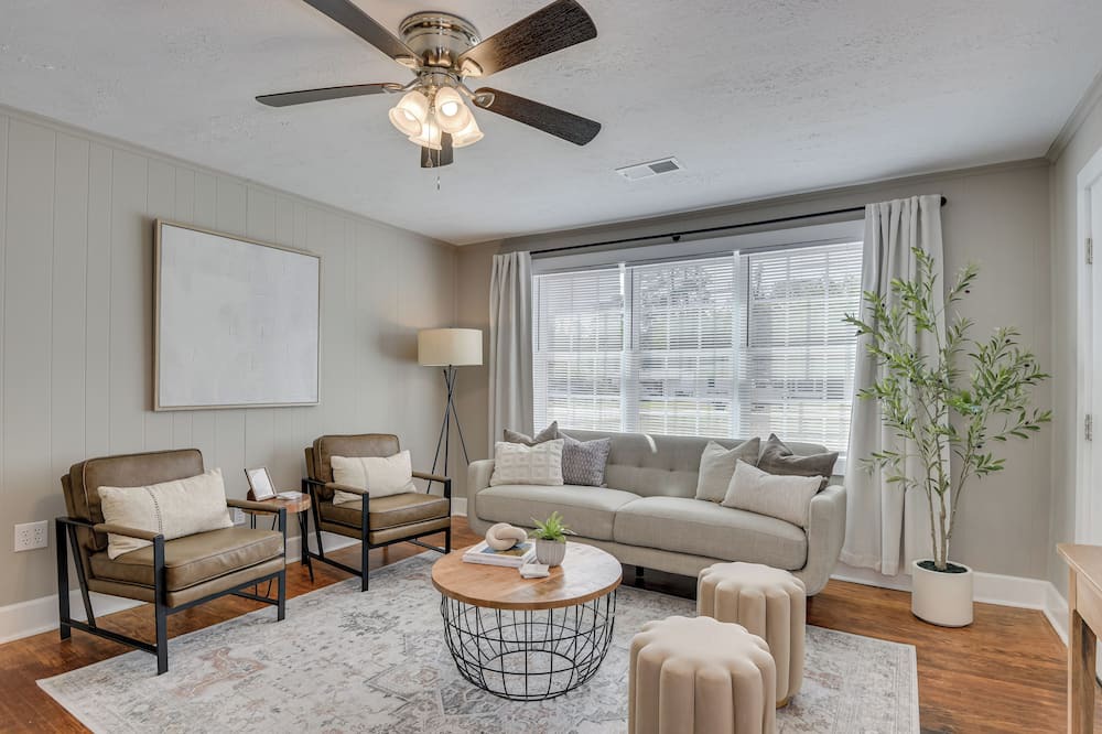 Augusta Cottage | Your Perfect Augusta Basecamp: Relaxing, Full of Charm, and Close to Everything!