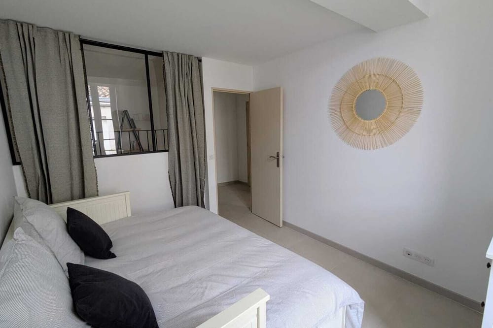 Martigues House | Town house: 65m2 in the heart of Martigues