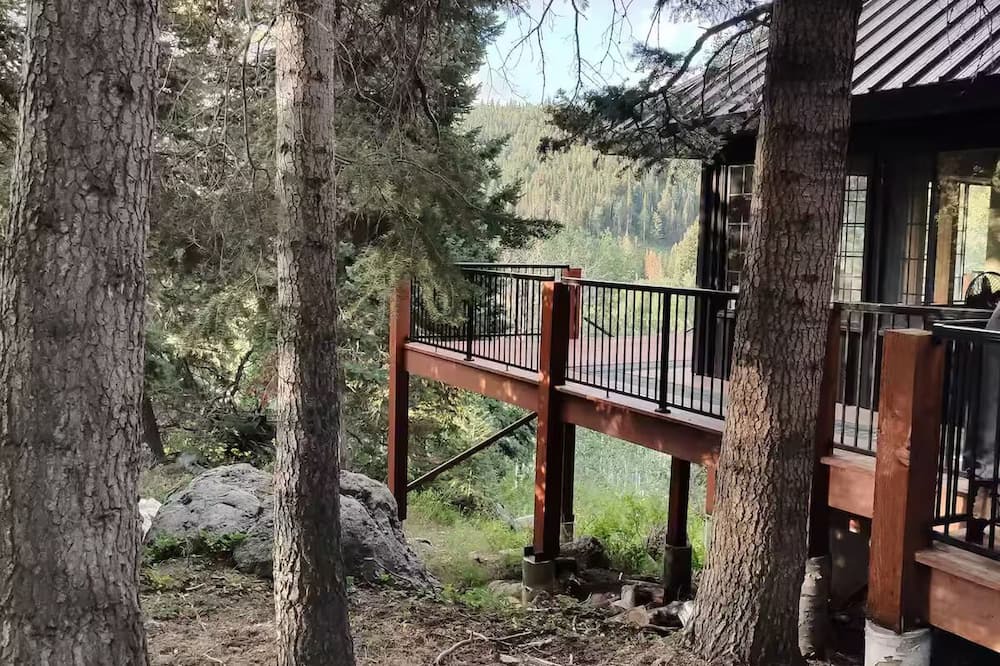 Park City Cabin | Mountain Paradise with the Luxuries of Home!
