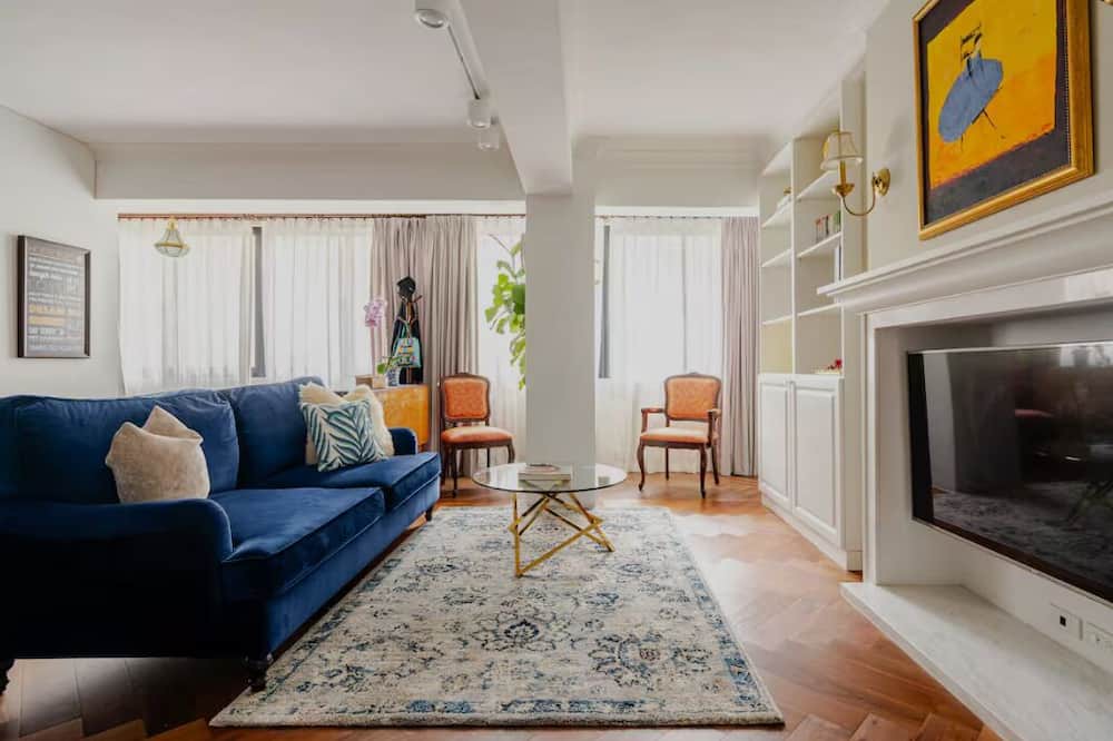Daan Apartment | Well-appointed and modern apartment next to Da’an Park