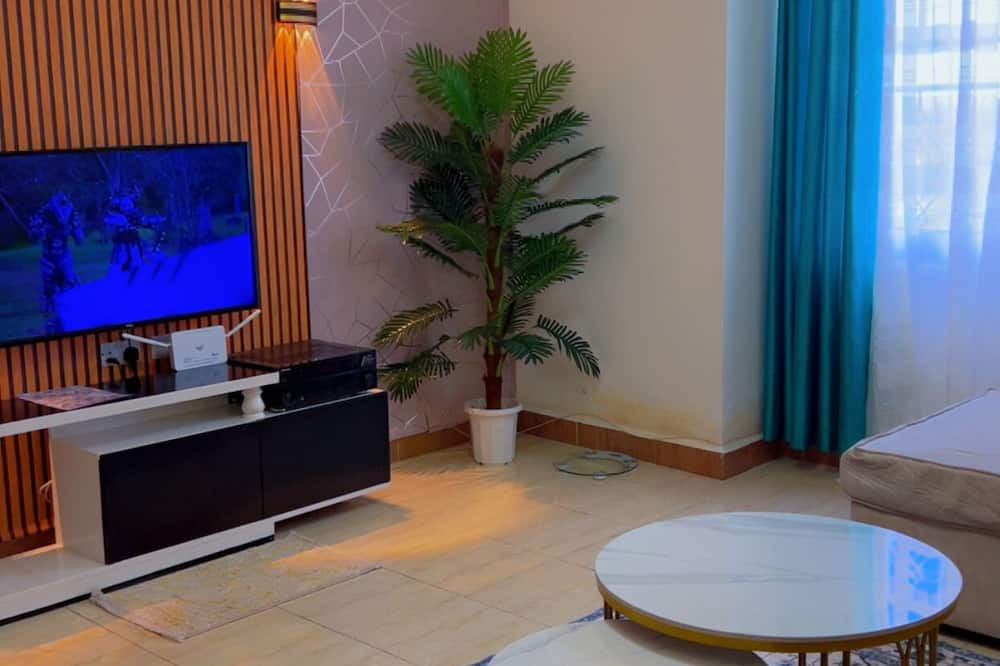 Ongata Rongai Apartment | Modern 2BR with fast WiFi, elevator, full furnishings, and convenient minimart.