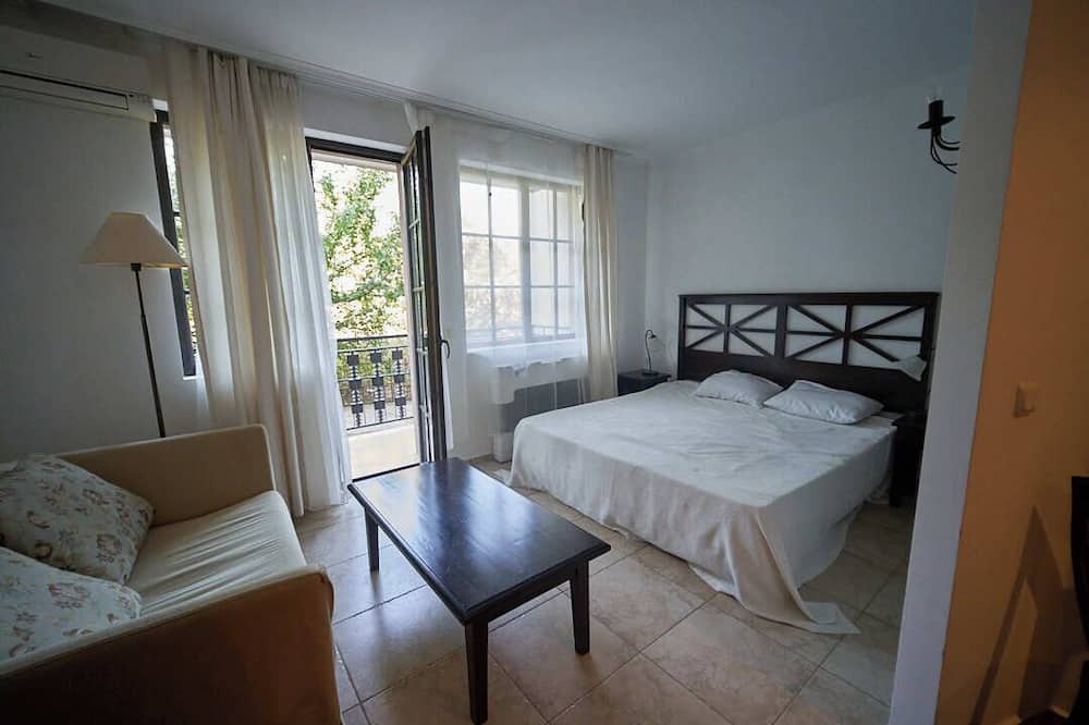 Obzor Apartment | Enjoy luxury of the Cliff * hotel - Spa-100m to the beachn3 swimming pools