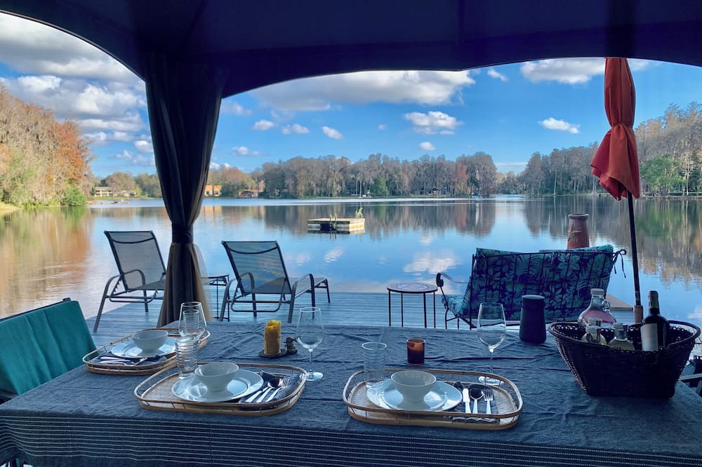 Lutz Apartment | Spacious Lakehouse Suite - Nature Lover's Paradise