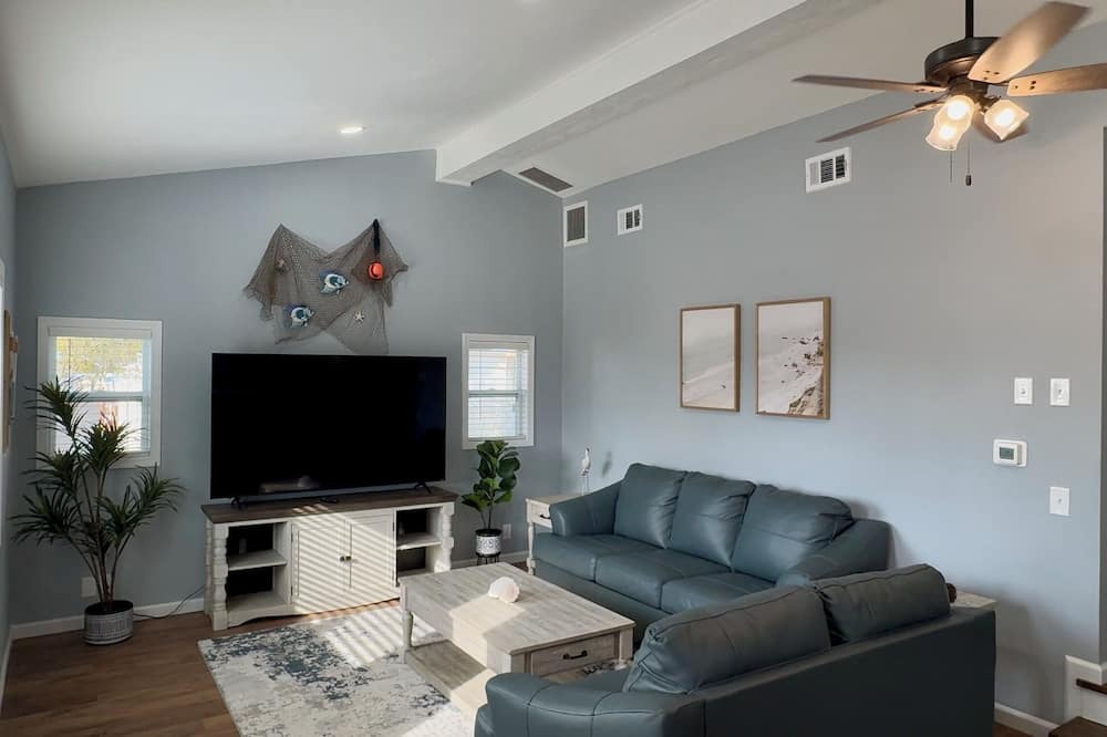 Parker House | Pier 98 Getaway Combined