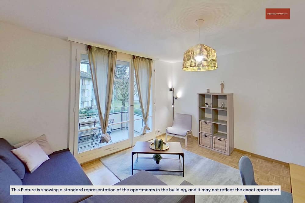 Seebach Apartment | 3BR Homey Flat w/Balcony, 26’ to Center