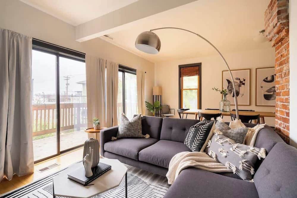 Uptown Apartment | Scandinavian Loft ~ Local Espresso & Boutiques