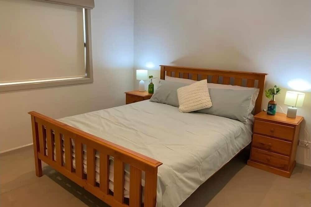 Fawkner House | Affordable 1BR in Fawkner 12 min Airport