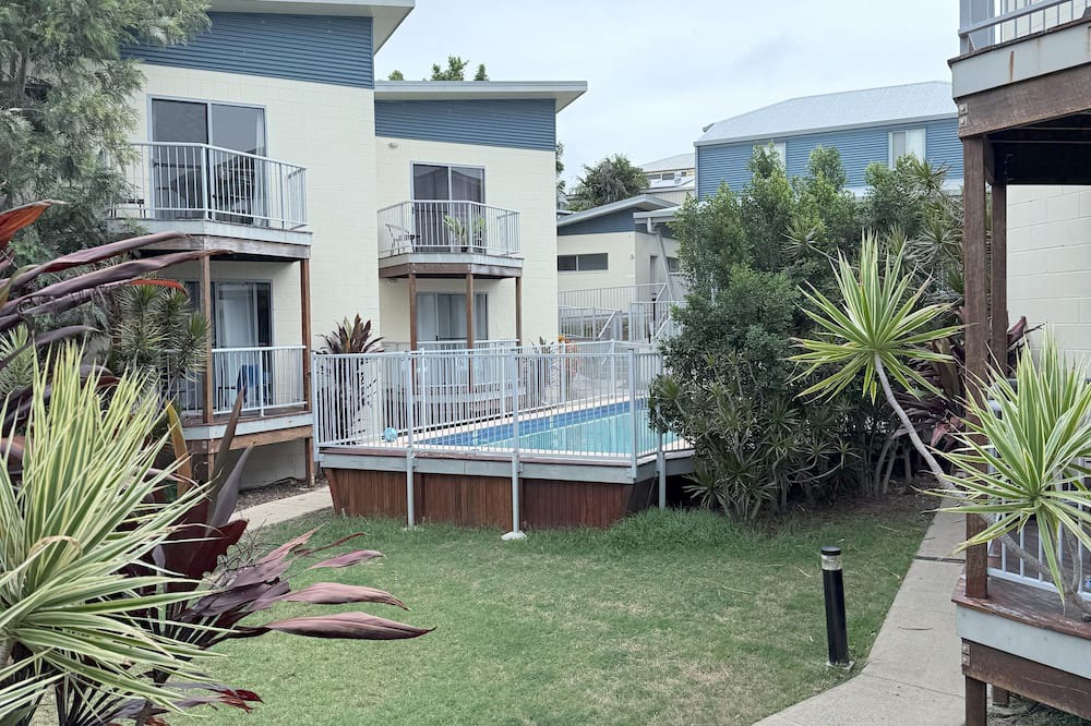 Emu Park Resort | Emu Park Beach Resort, Studio room for 4 guest.