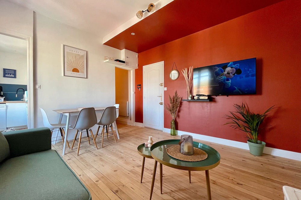 Merlimont-Plage Apartment | Apartment 'À 100m De La Plage' with Balcony and Wi-Fi
