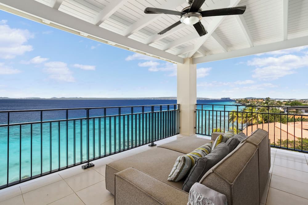 Belnem Apartment | Oceanfront Penthouse w/Sandy Beach & Pool - RARE FIND on Bonaire!