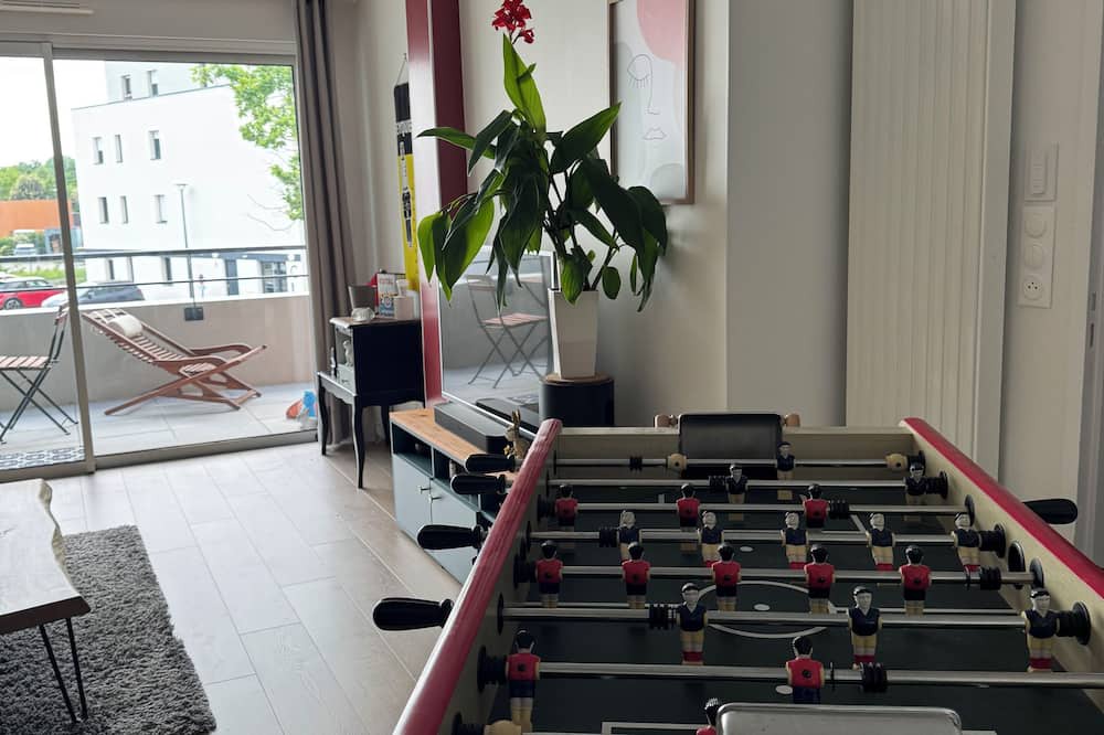 Plescop Apartment | Fully equipped & secure apartment near Vannes