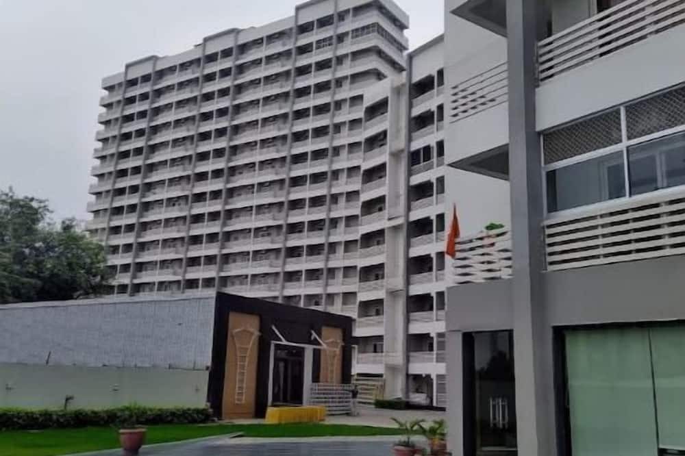 Kalyanpur Apartment | Premium 1BHK Stay in Vrindavan