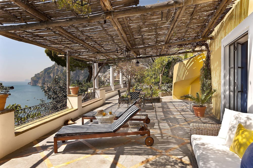 Positano City Centre House | My Rental Homes - Monsour immersed into a wide private garden terrace, sea view