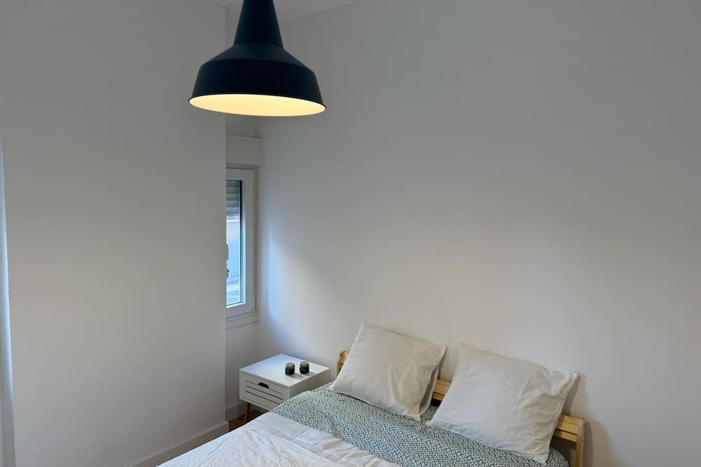 Sevilla Este Apartment | Room in an apartment 10 min from the historical center of Seville city.