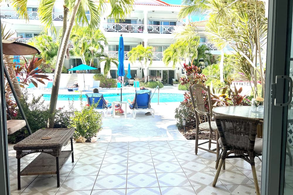 Middle Caicos Condo | Romantic Stay Easy Access to Pool