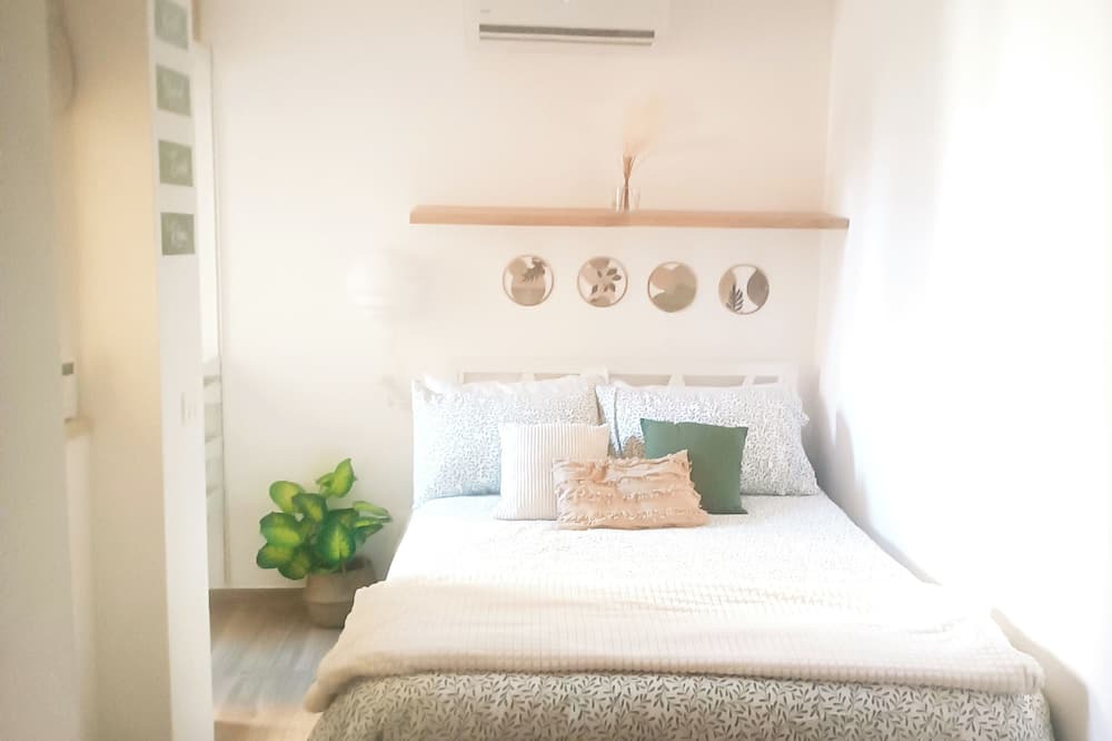 Cerreto Apartment | Delightful studio apartment in the center of Ladispoli near the beach