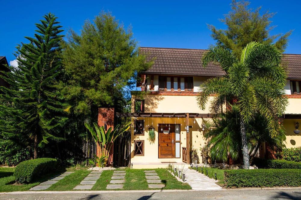 La Joya Villa | VILLA LAS ORQUIDEAS