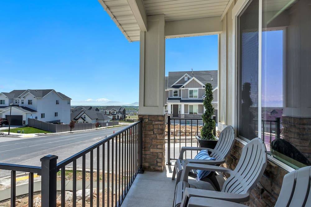 Snowbird House | Beautiful home in a prime location. Summer lakes and winter skiing in Park City