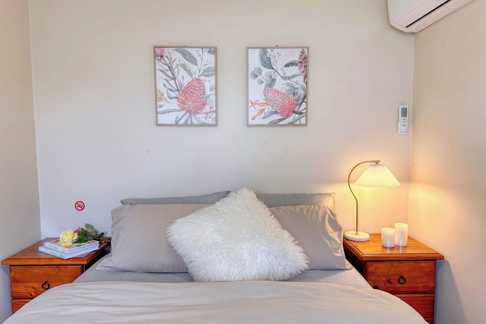 The Entrance House | Comfortable House in Heart of The Entrance&Parking