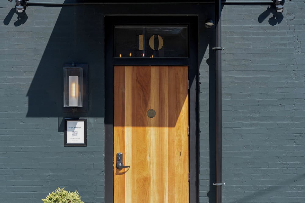 Johnstown House | 3 King Suite Historic Renovated Building in Wonderful Johnstown, OH