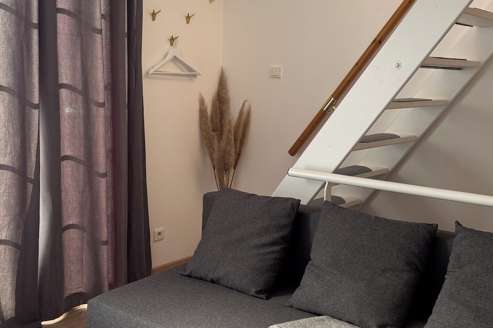 Sainte-Croix-en-Plaine Apartment | Cosy triplex