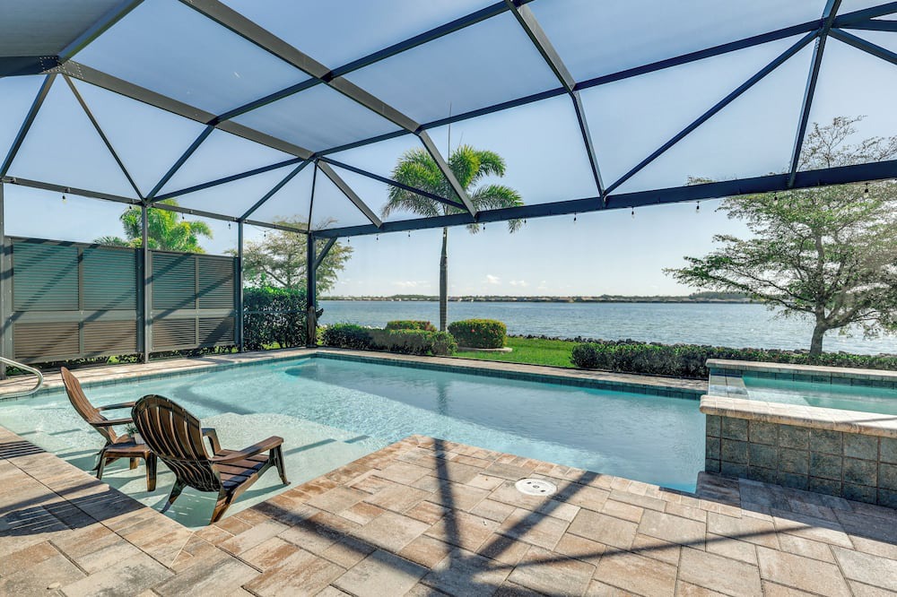 Estero House | Waterfront Home in Estero: Swim, Golf, Dine & More