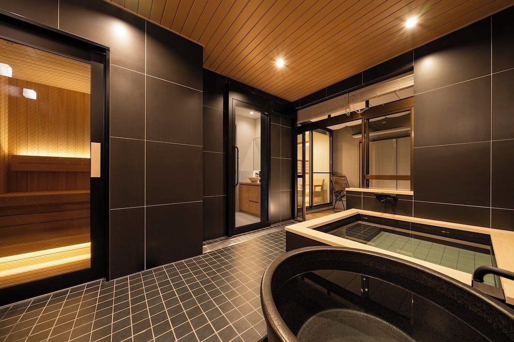 Adachi House | Airport transfer and sightseeing taxi options avai/Adachi-ku Tokyo