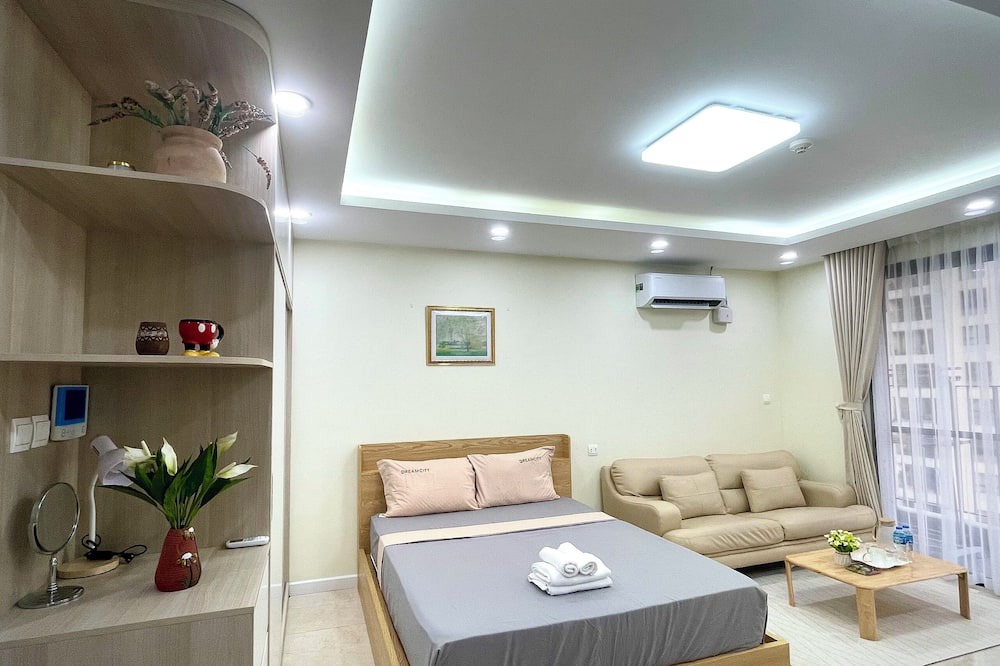 Trung Hoa Nhan Chinh Apartment | Căn hộ Studio đầy đủ tiện nghi - Vinhomes D'Capitale