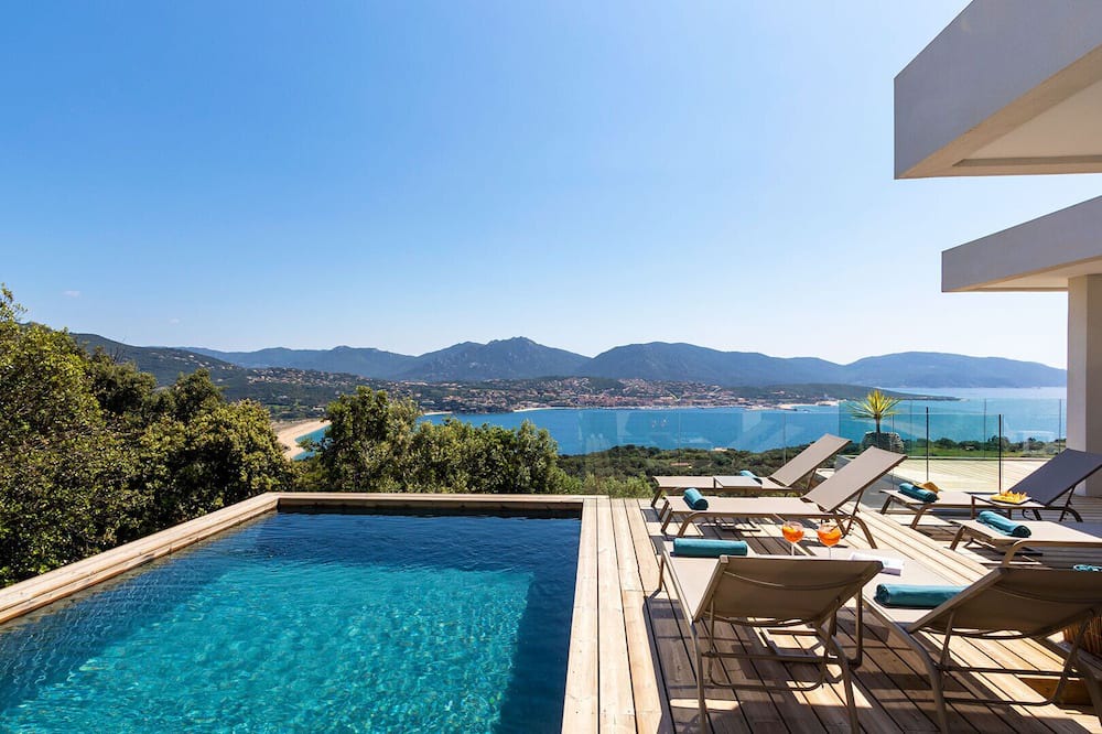 Vetricella Villa | Villa MAQUIS - 4 bedrooms, panoramic sea view, swimming pool, gym