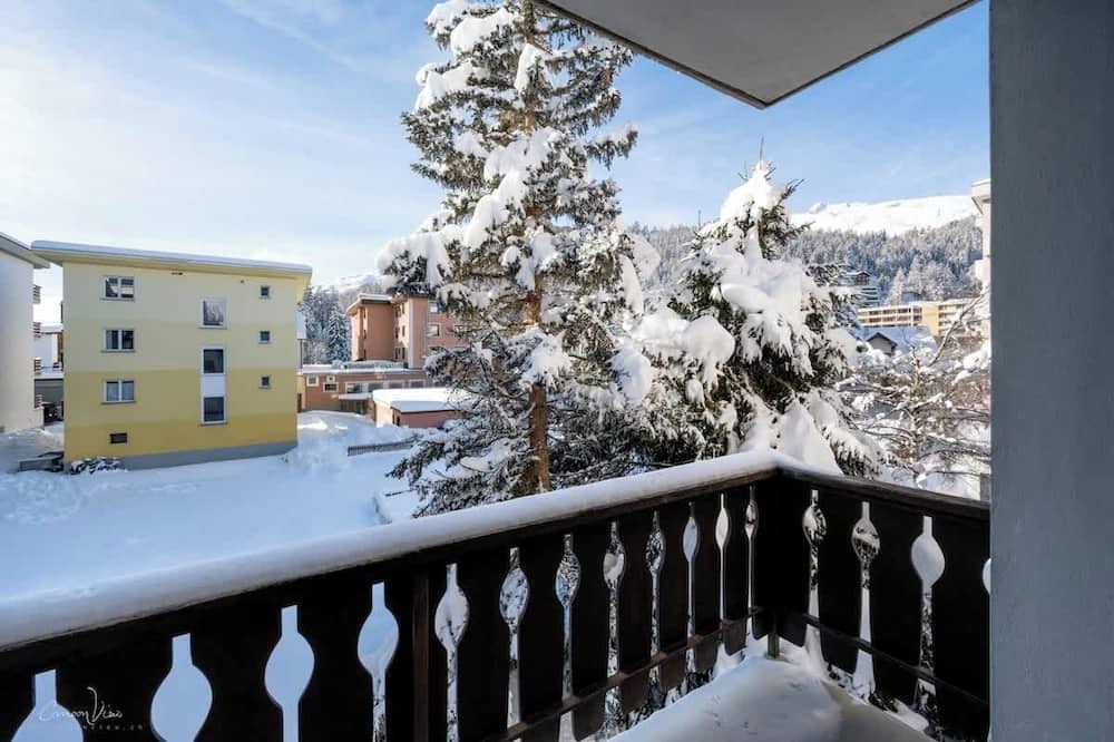 Sankt Moritz-Bad Apartment | Modern Apartment, Near to Skiing Scenic Lake Views