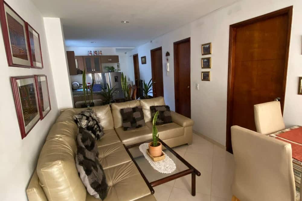 Copacabana Apartment | 3-bedroom Apartment near Medellin with WiFi in Copacabana - Antioquia