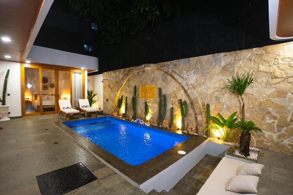 Mumbul Villa | Zahra Villas 3 Bedroom Has It All. But At A Surprising Price. Why Not Stay?
