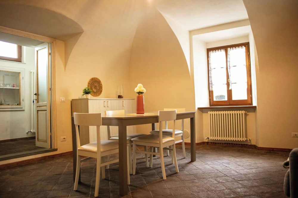 Bagnone Apartment | The house on the river