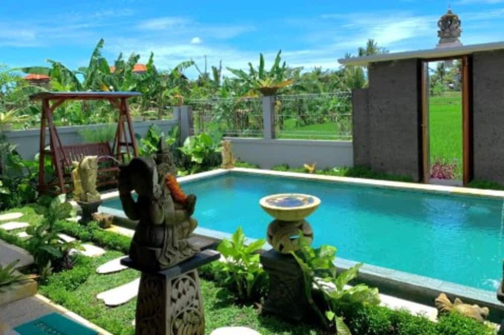Mambal Villa | 2-bedroom villa in fabulous Gianyar with WiFi, AC