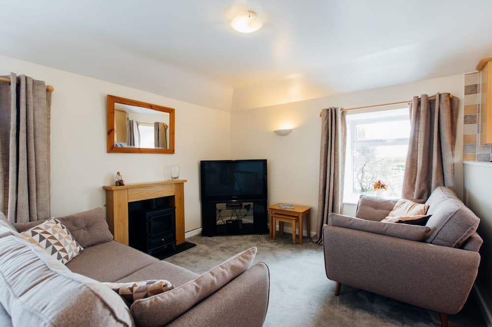 St Ives Cottage | The Hayloft - sleeps 4 guests in 2 bedrooms