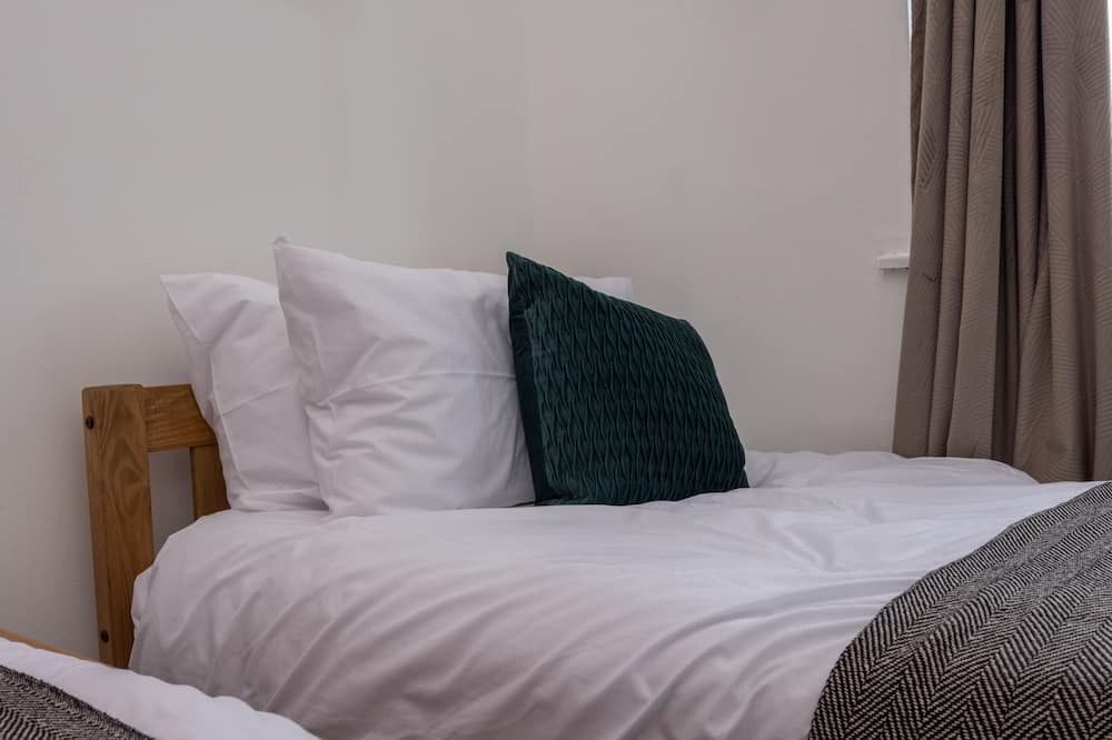 Darlington House | 61 Chandos Street, Darlington