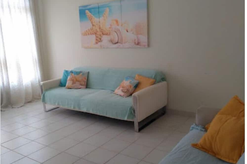 Loteamento Joao Batista Juliao Apartment | Guarujá Enseada Family Apartment 5 minutes from the beach, your pet is welcome.