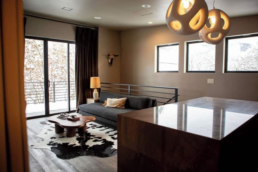 Rose Park House | Charming 1-bedroom house in beautiful Missoula near downtown
