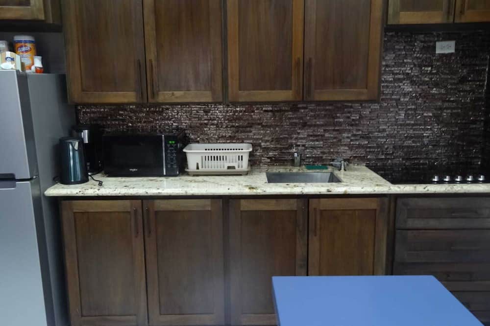 Arima Apartment | Cozy 1-bedroom apartment with WiFi, AC in gated community in Arima. Adults only