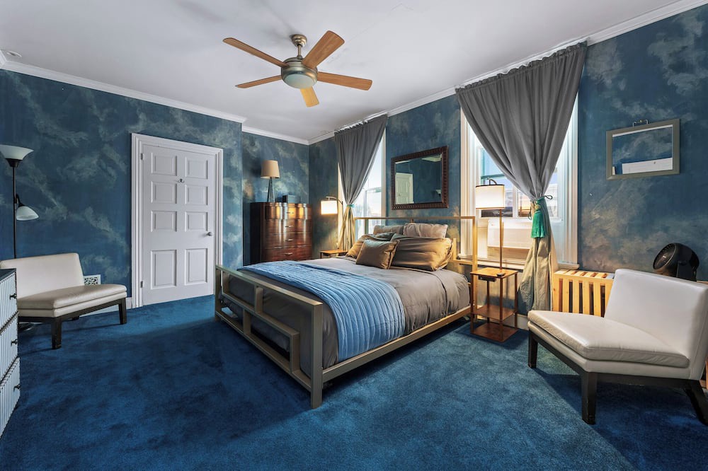 Downtown Harrisburg House | Multi-Family Mansion w/Honeymoon Suite - SLP25