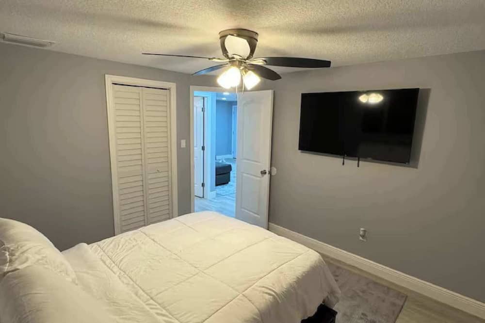 New Port Richey House | Open Home Suites 2 bed 1 bath