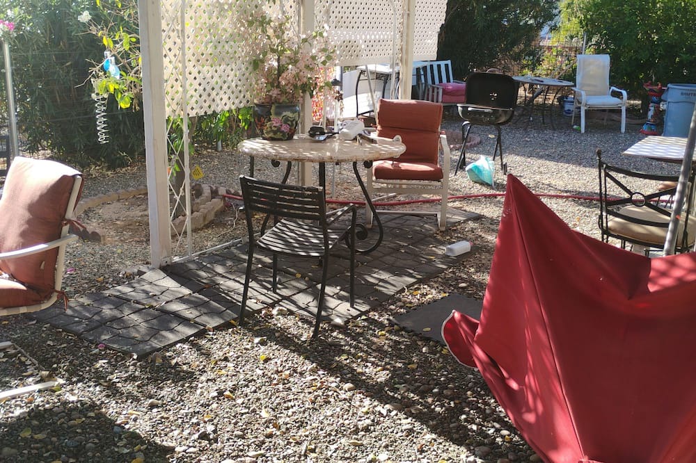Sun City House | Sun City Home w/Fenced Yard, Shaded Patio & Much More!