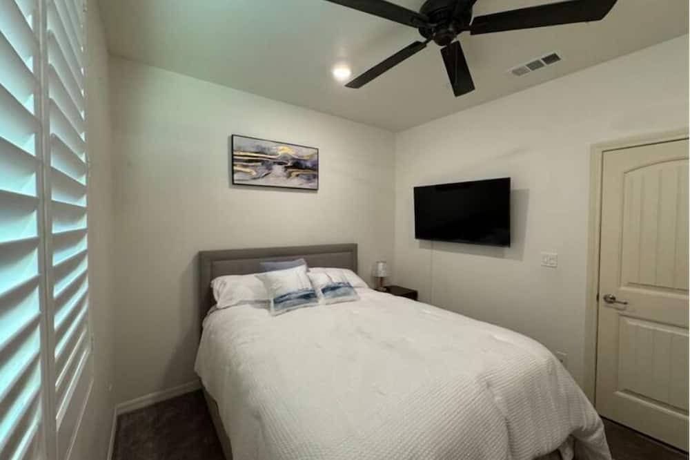 Jurupa Valley Apartment | Sweet & Cozy Stay 2-bedroom studio with AC, WiFi in amazing Jurupa Valley