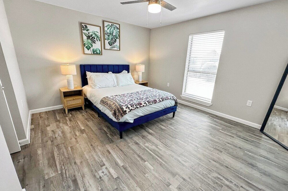 Addison Apartment | 2102 · DFW cozy Apt, Free Parking/WI-FI, Pool & Gym