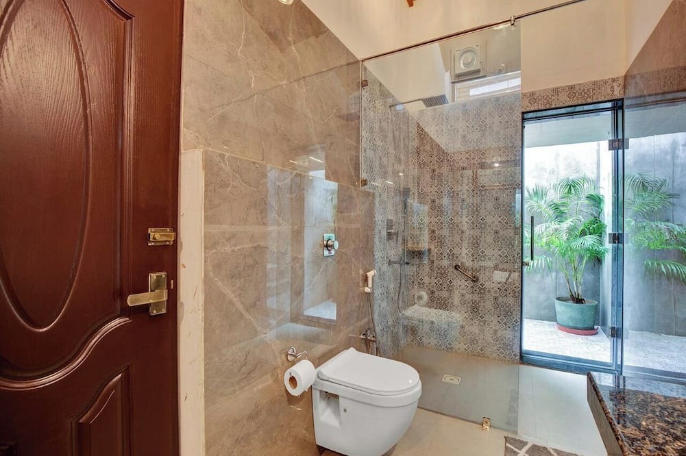 Udaipur District Villa | Modern 5BHK Villa with Private Pool, Bonfire Area & Mountain Views