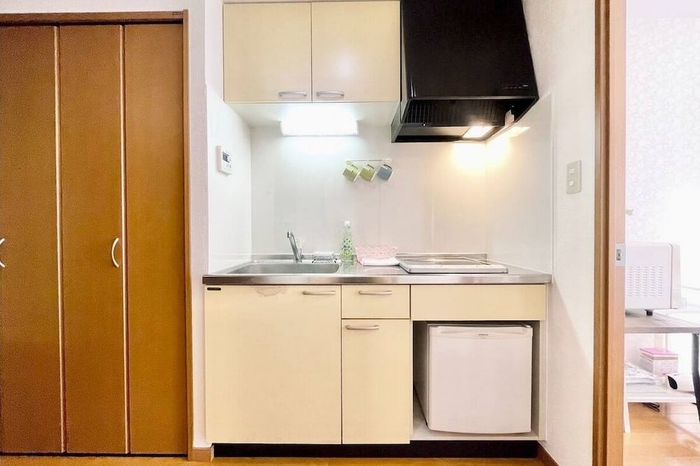 Hyakunincho Apartment | Takadanobaba 205, centrally located in Shinjuku-ku.